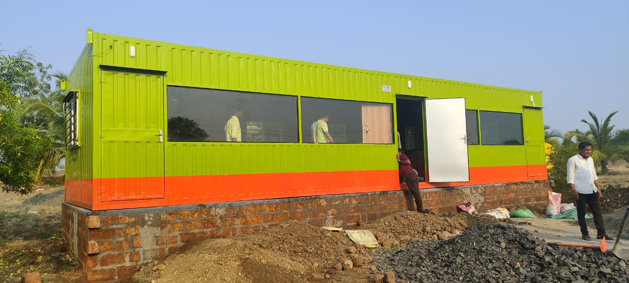 Site engineer Bunk house